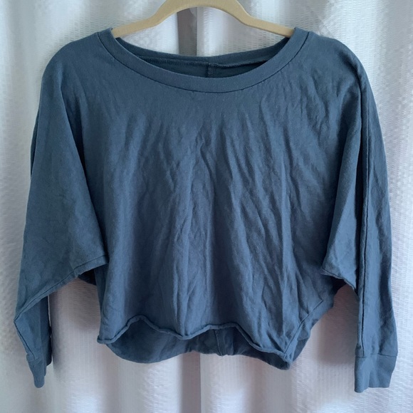 Aeropostale cropped long sleeve tee - Picture 1 of 1